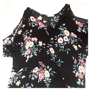 Floral top